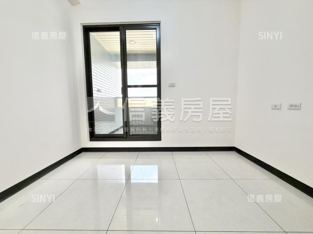 江南ＳＴＡＲ三房車位房屋室內格局與周邊環境