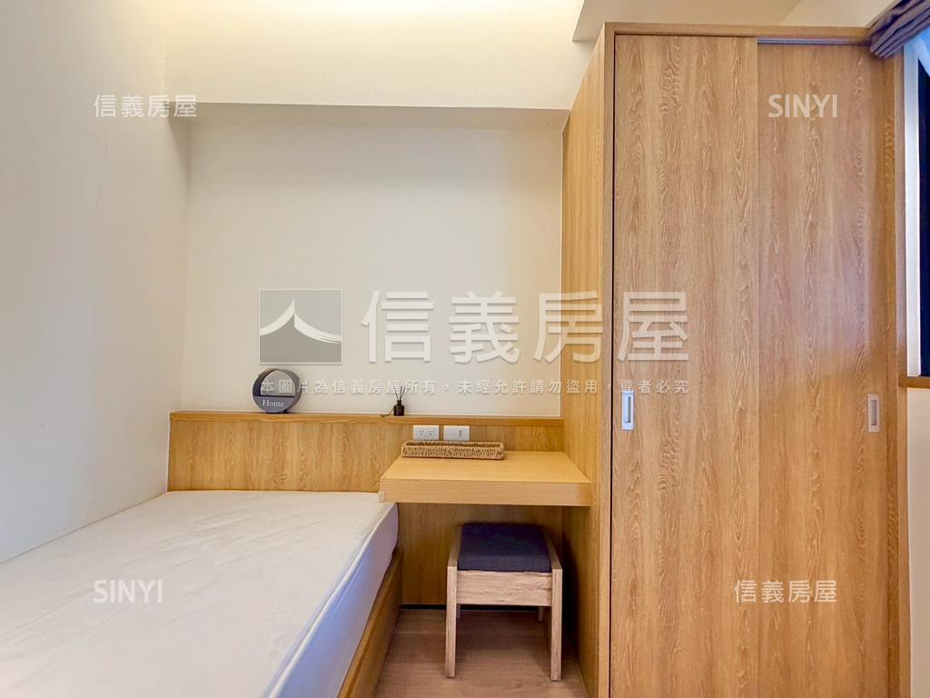 鑫巨蛋高樓兩房＋車位房屋室內格局與周邊環境