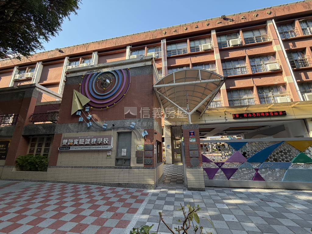 專任敦化福邸四房近公園房屋室內格局與周邊環境
