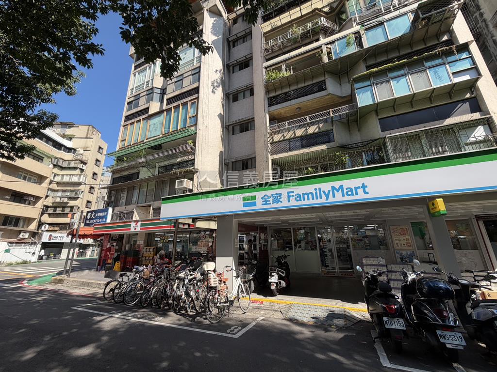 專任敦化福邸四房近公園房屋室內格局與周邊環境
