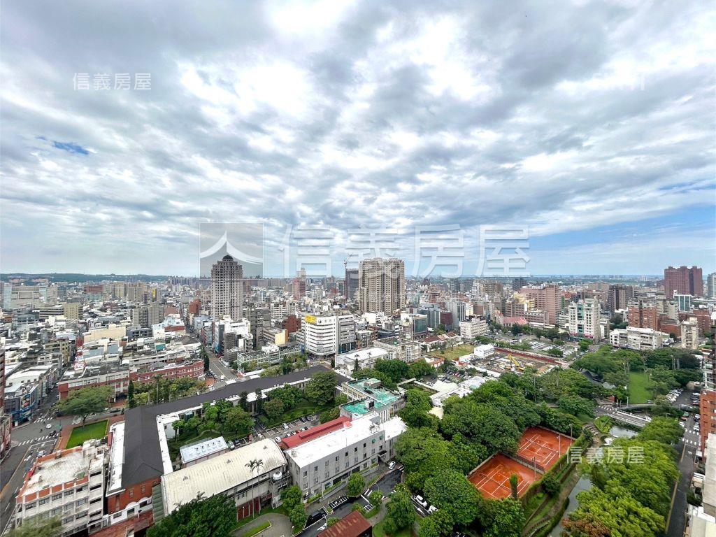 磐龍｜壹號院｜豪宅樹梢戶房屋室內格局與周邊環境