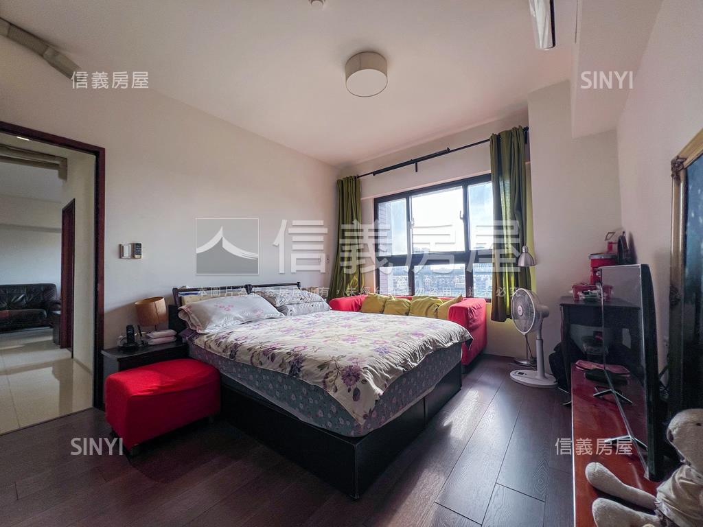 靓★◎河岸美景美四房平車房屋室內格局與周邊環境