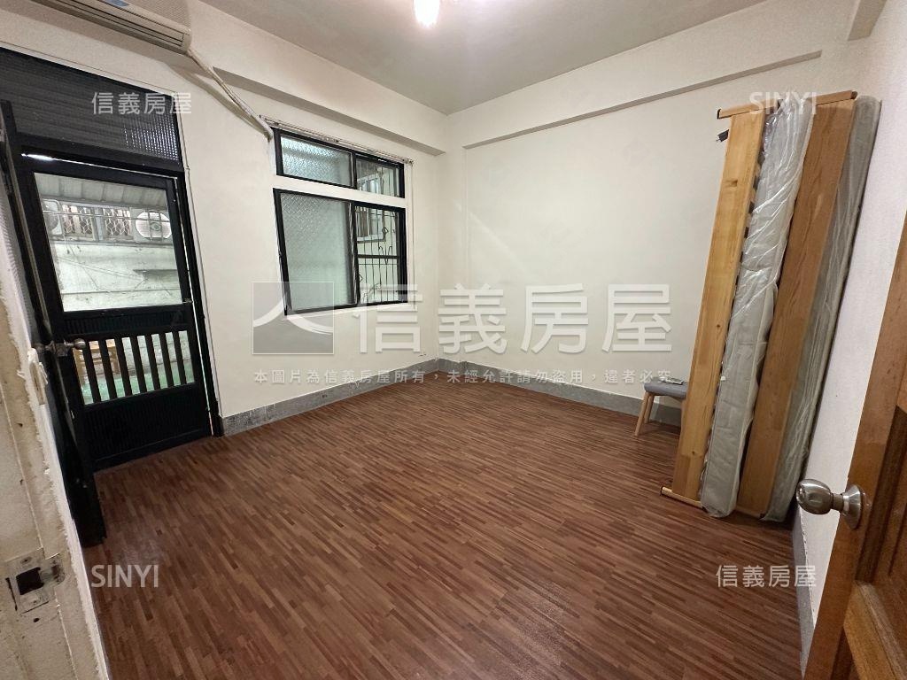 勤美商圈公寓Ａ１房屋室內格局與周邊環境