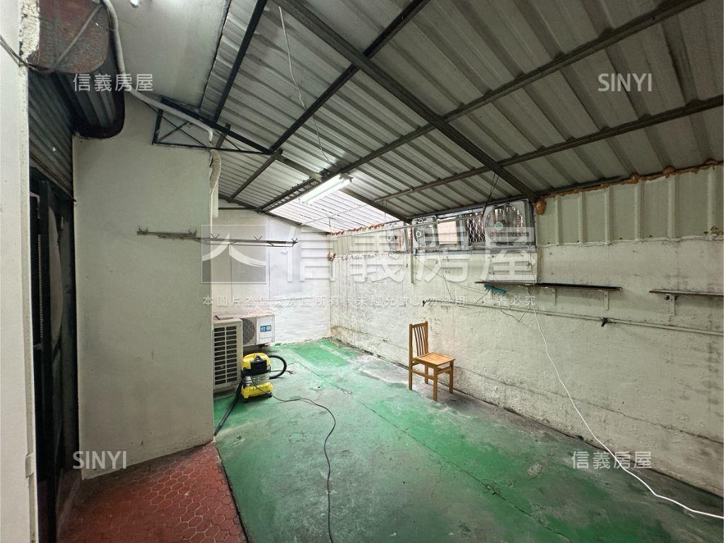 勤美商圈公寓Ａ１房屋室內格局與周邊環境