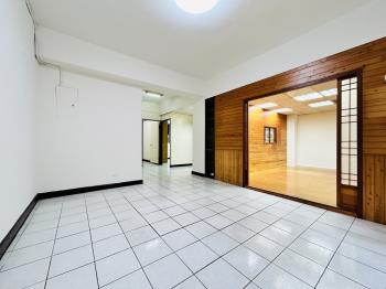 三重大面寬一樓辦公店面