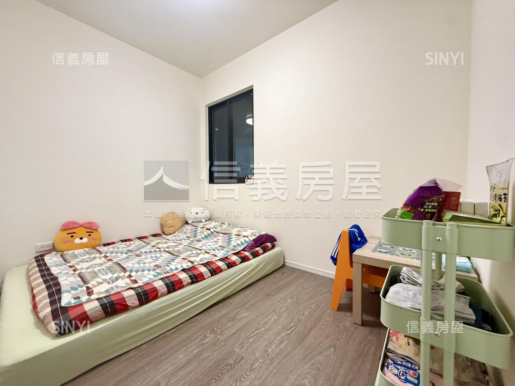 專任景安文匯景觀大戶車位房屋室內格局與周邊環境