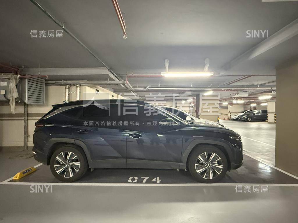專任景安文匯景觀大戶車位房屋室內格局與周邊環境