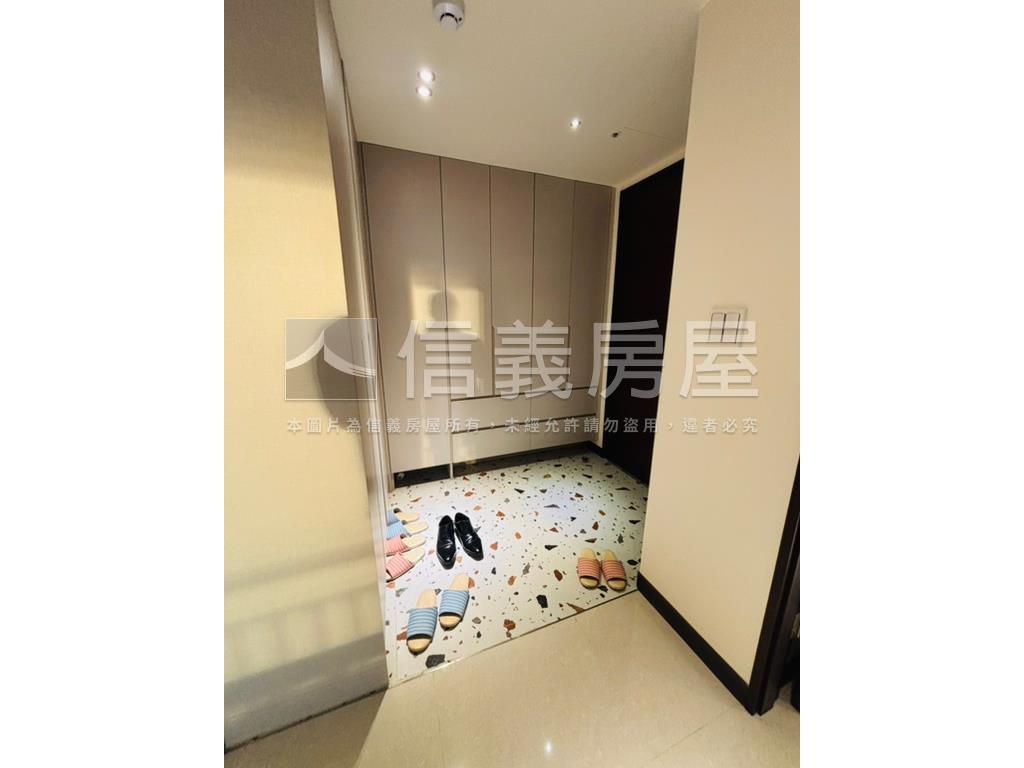 中山松悅高樓美景大陽台房屋室內格局與周邊環境