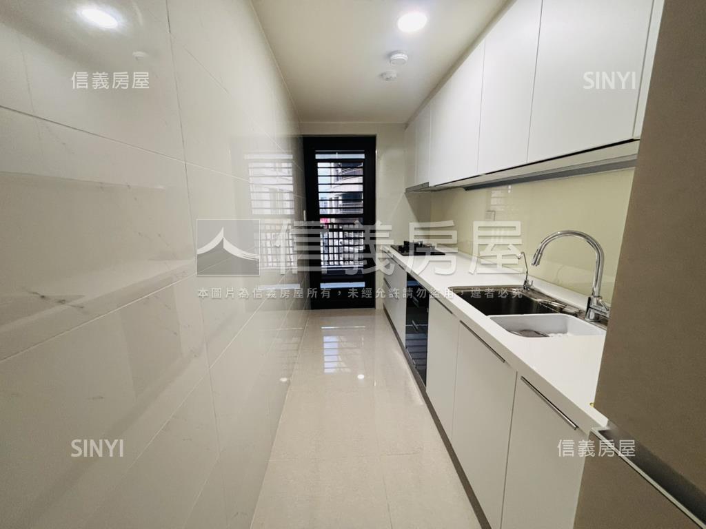 中山松悅高樓美景大陽台房屋室內格局與周邊環境