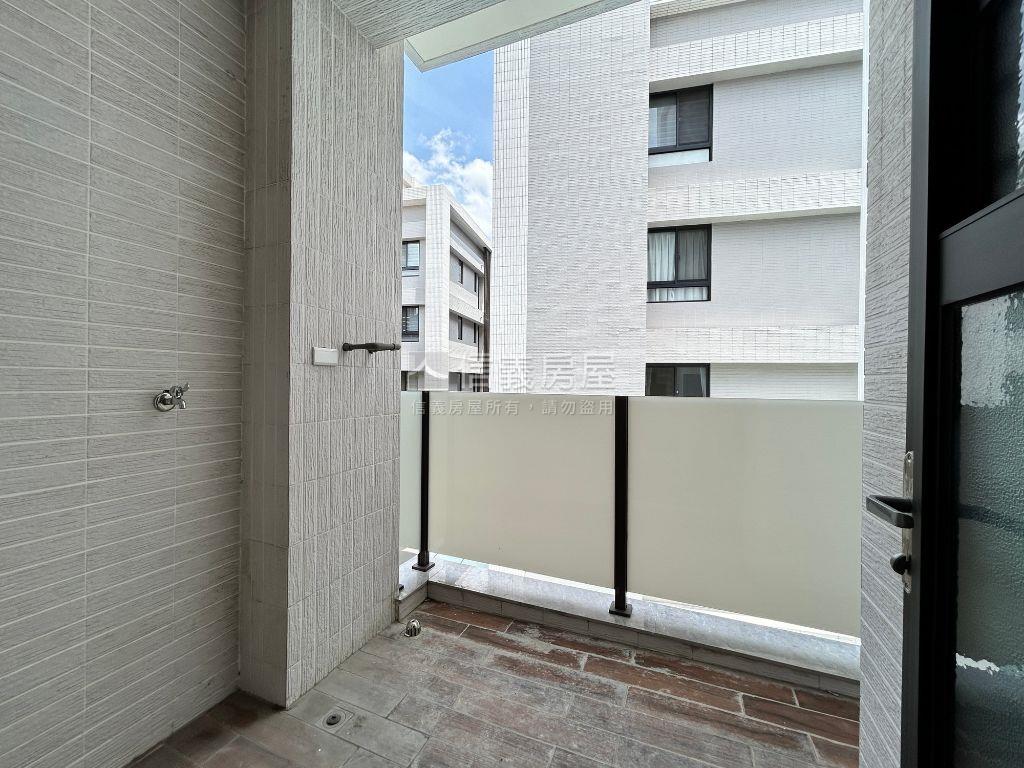 富春居全新宜居三樓華夏房屋室內格局與周邊環境