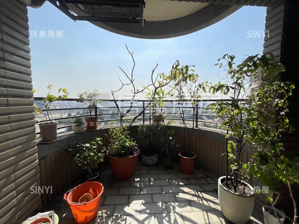 龍騰樹海首排亮四房雙平車房屋室內格局與周邊環境