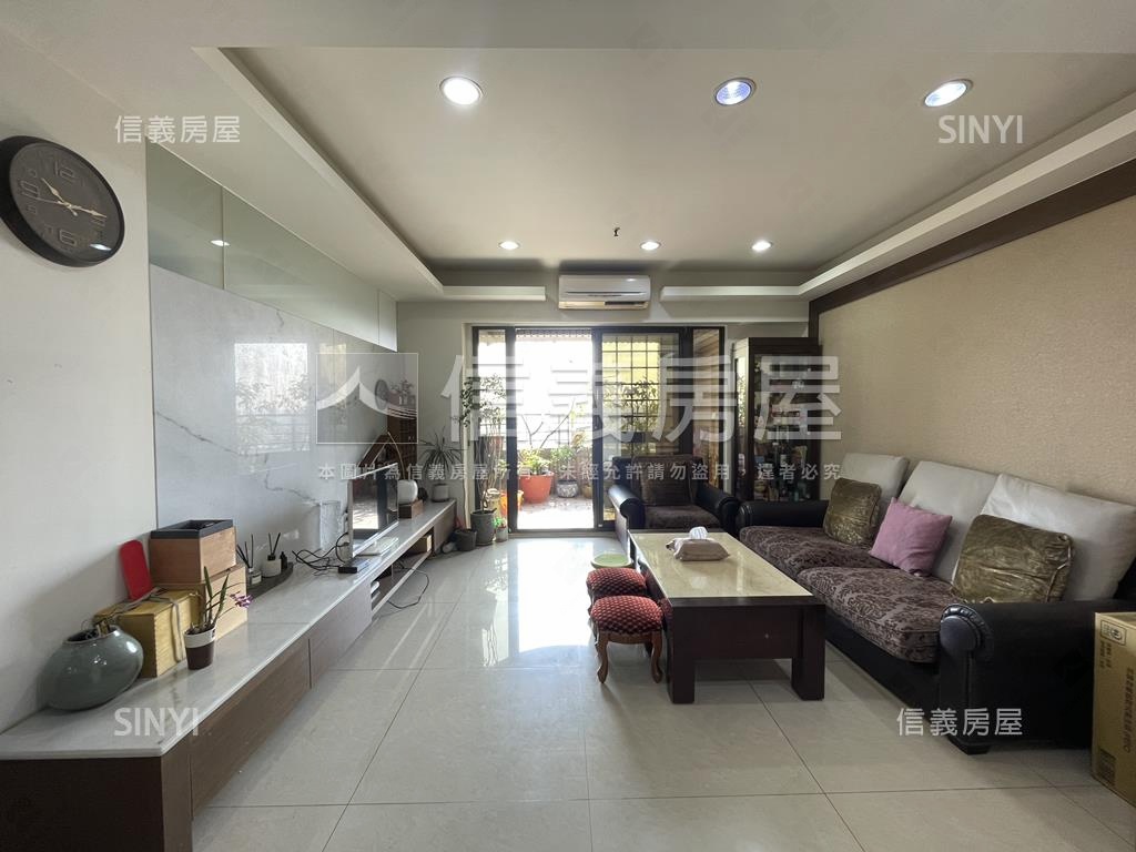 龍騰樹海首排亮四房雙平車房屋室內格局與周邊環境