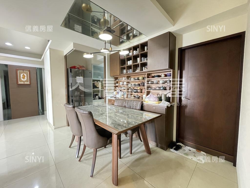 龍騰樹海首排亮四房雙平車房屋室內格局與周邊環境