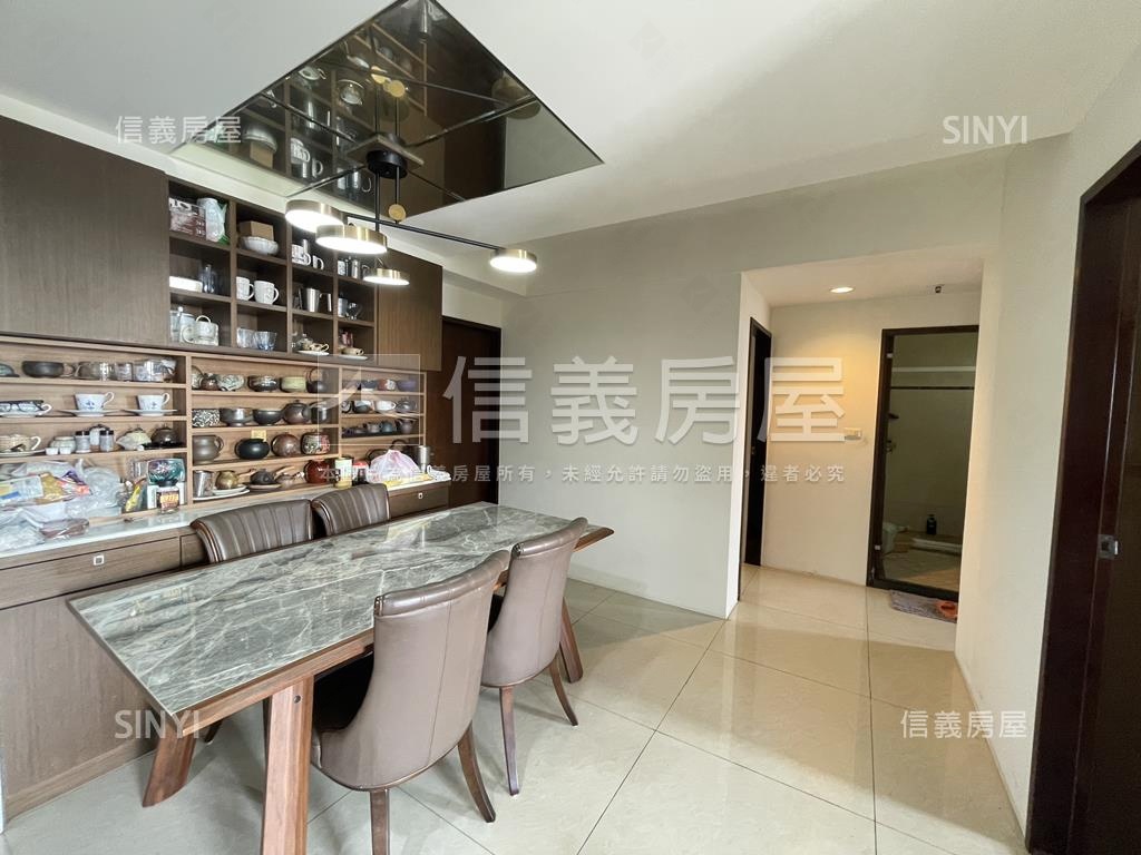 龍騰樹海首排亮四房雙平車房屋室內格局與周邊環境