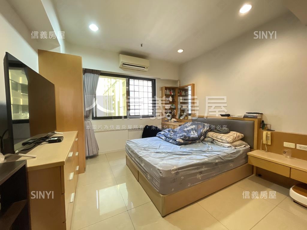 龍騰樹海首排亮四房雙平車房屋室內格局與周邊環境