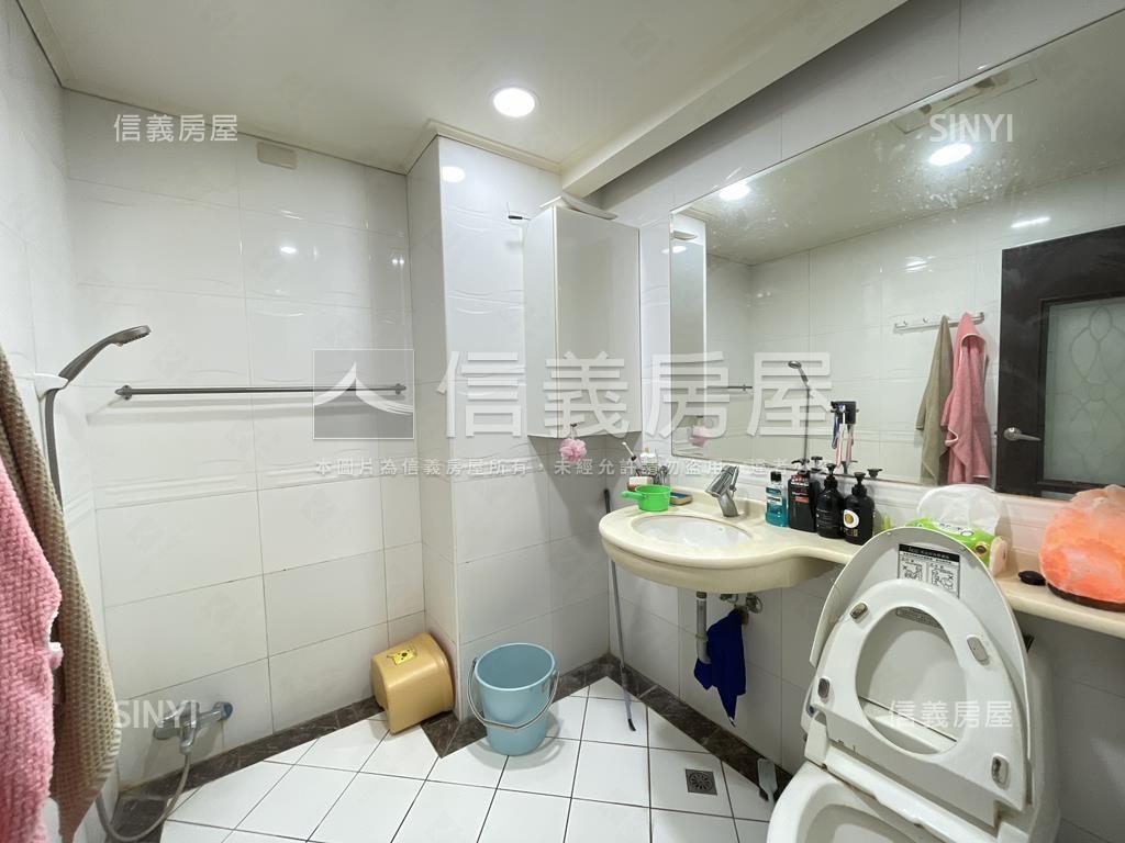 龍騰樹海首排亮四房雙平車房屋室內格局與周邊環境