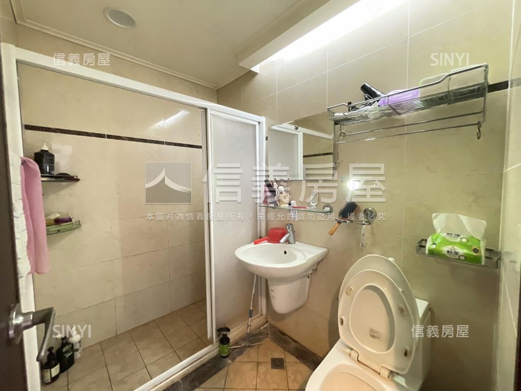 龍騰樹海首排亮四房雙平車房屋室內格局與周邊環境