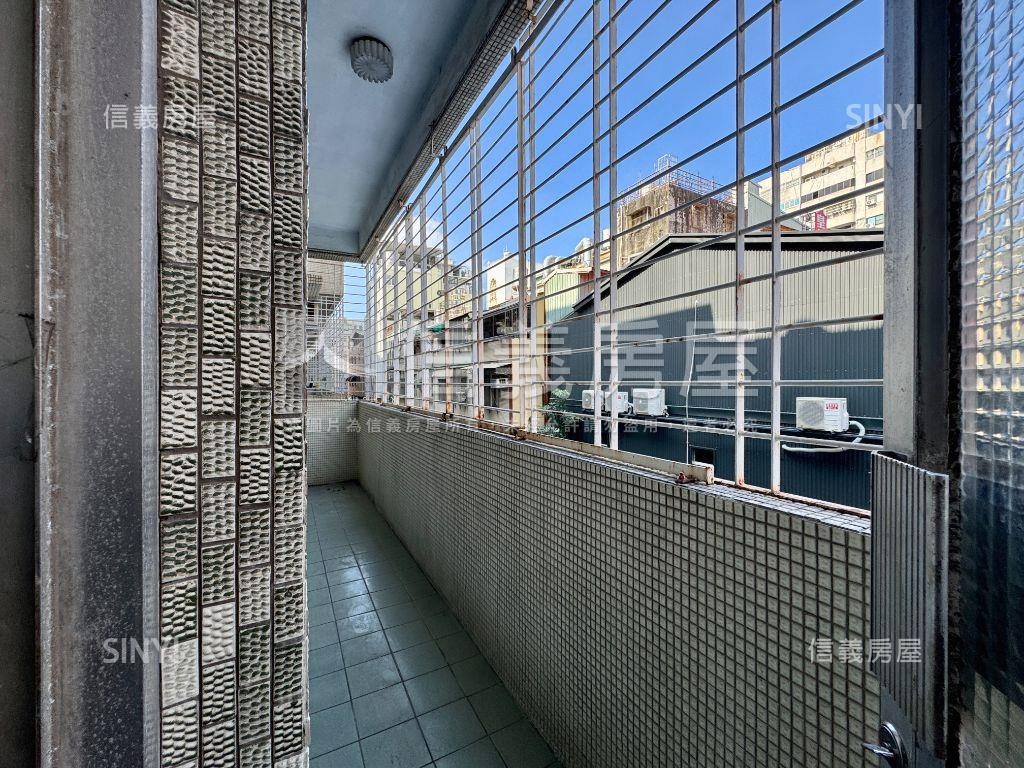 忠孝五福成家美宅房屋室內格局與周邊環境