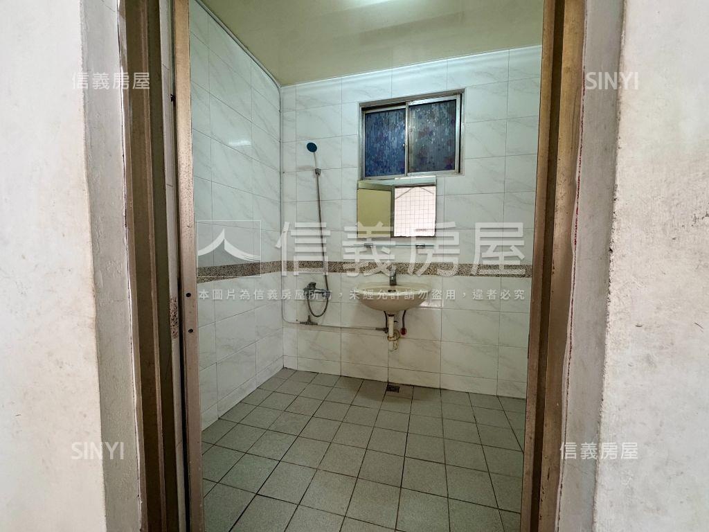 忠孝五福成家美宅房屋室內格局與周邊環境