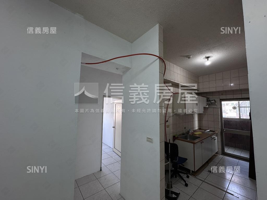 文化中心崇明天廈３房房屋室內格局與周邊環境