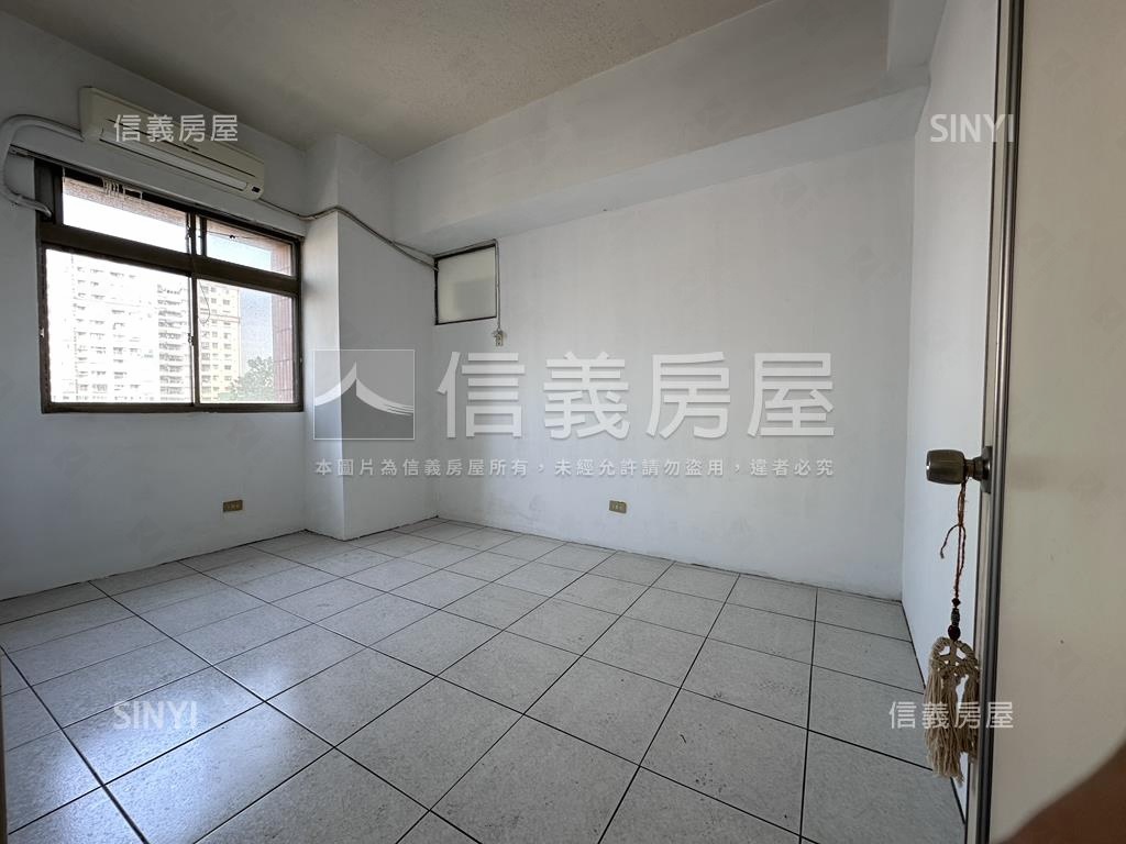 文化中心崇明天廈３房房屋室內格局與周邊環境