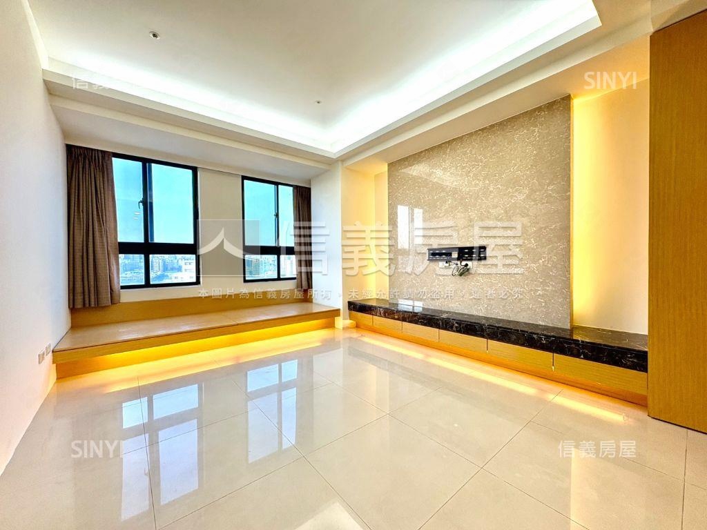 近十三期鄉林３改２美宅房屋室內格局與周邊環境