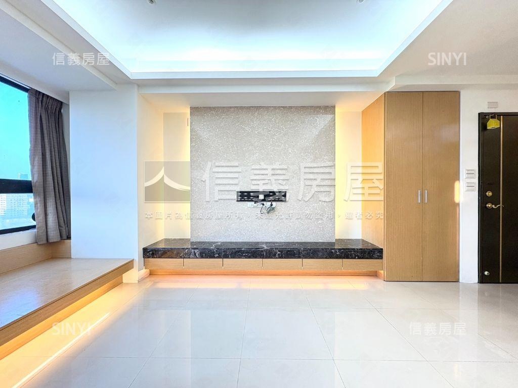 近十三期鄉林３改２美宅房屋室內格局與周邊環境