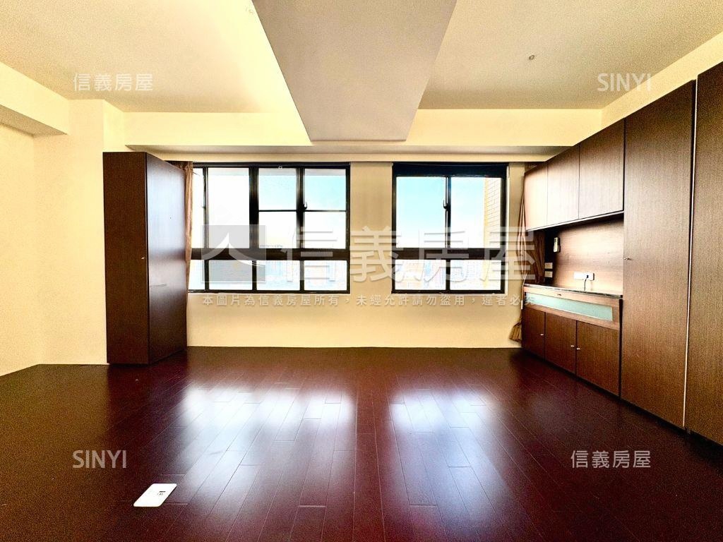 近十三期鄉林３改２美宅房屋室內格局與周邊環境