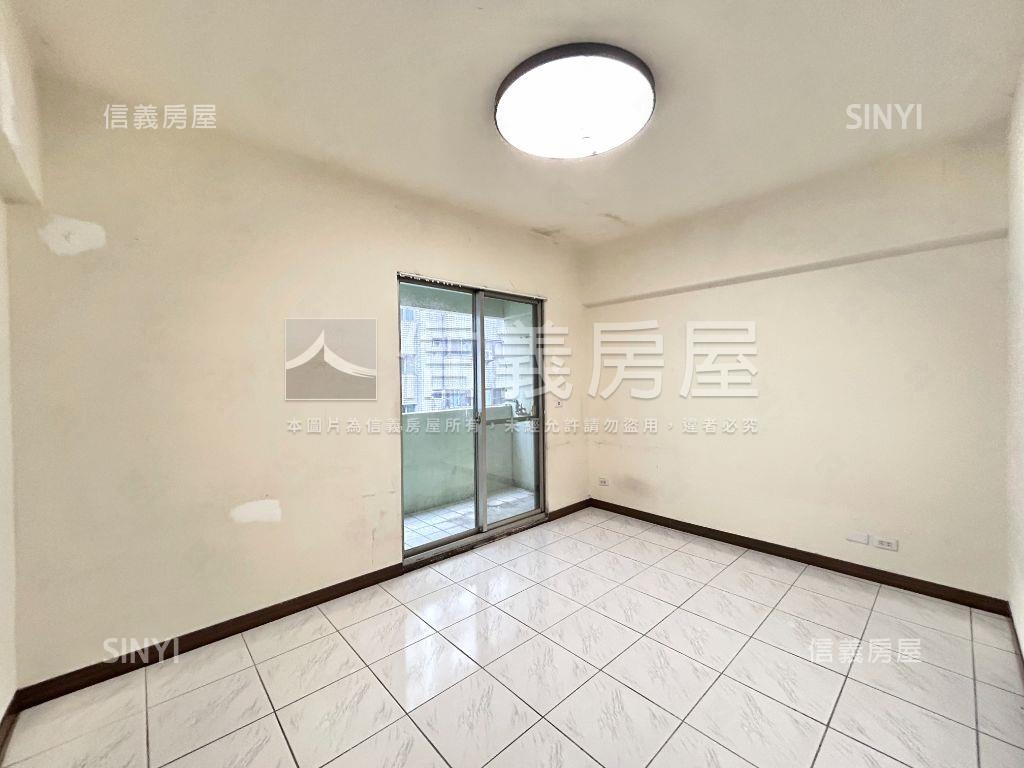 ☆黎明路黃金透店房屋室內格局與周邊環境