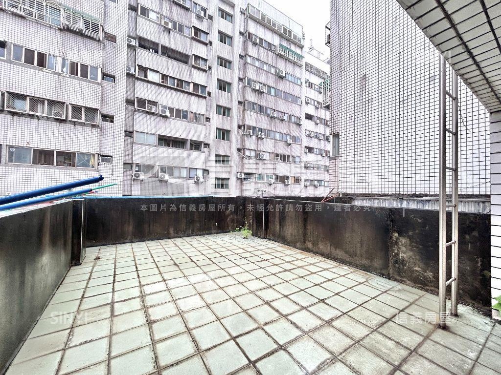 ☆黎明路黃金透店房屋室內格局與周邊環境