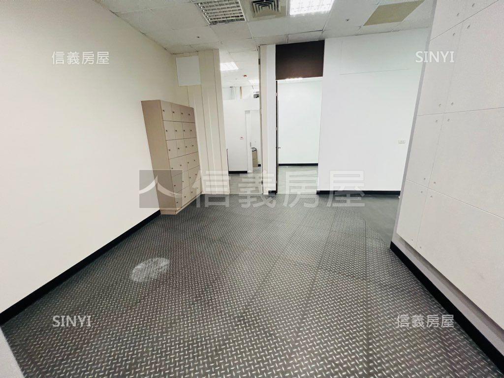 台元辦公室收租自用兩相宜房屋室內格局與周邊環境