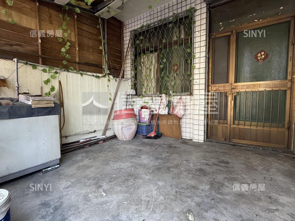 民生復興忠孝公園旁透天房屋室內格局與周邊環境