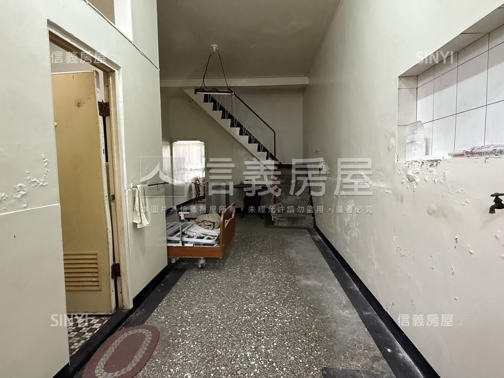 民生復興忠孝公園旁透天房屋室內格局與周邊環境