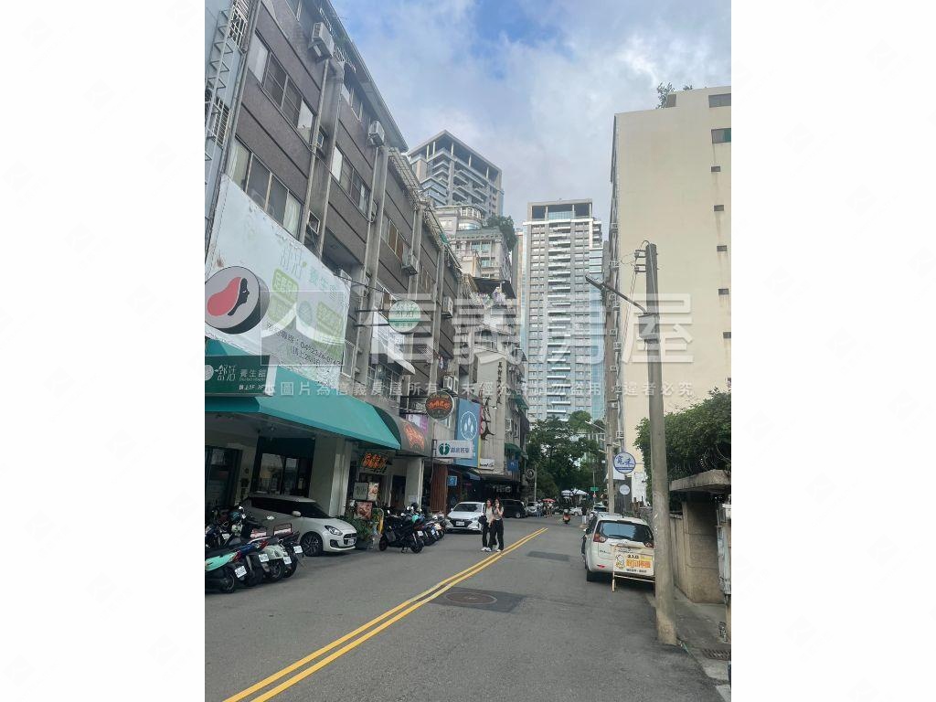 近勤美一樓店面房屋室內格局與周邊環境