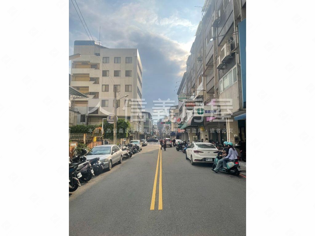 近勤美一樓店面房屋室內格局與周邊環境