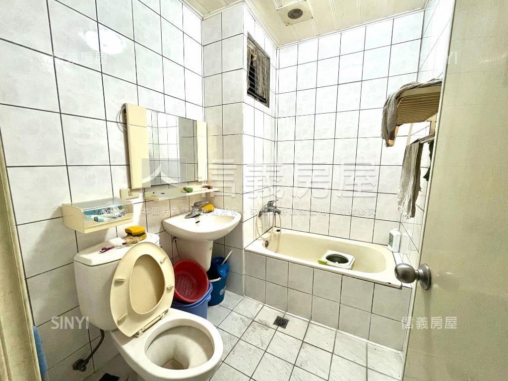 台中小鎮美店住房屋室內格局與周邊環境