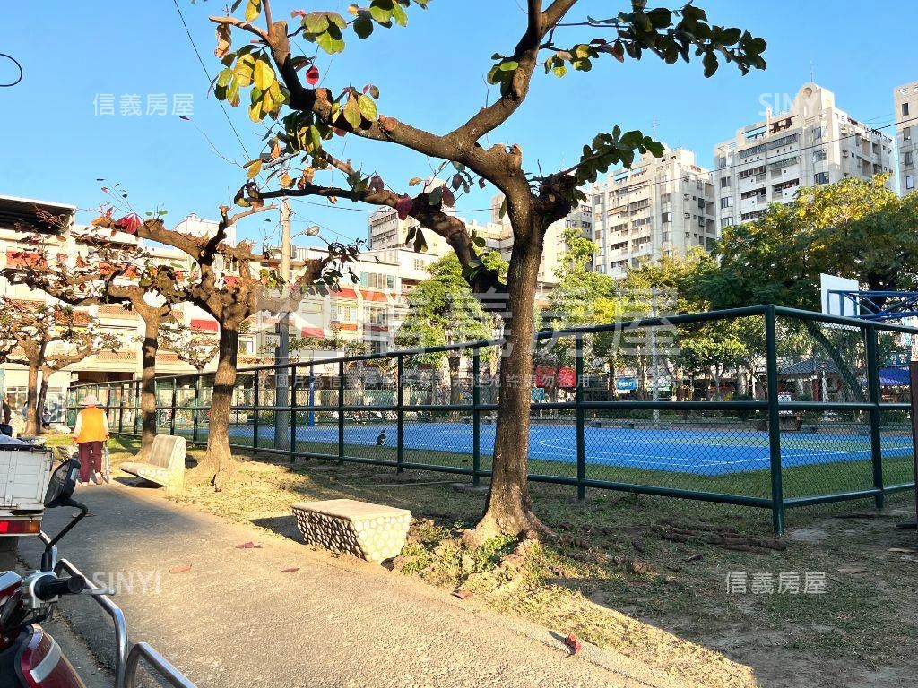 台中小鎮美店住房屋室內格局與周邊環境