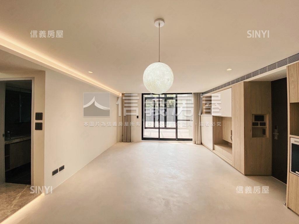 專約稀有大庭院天墅一樓房屋室內格局與周邊環境