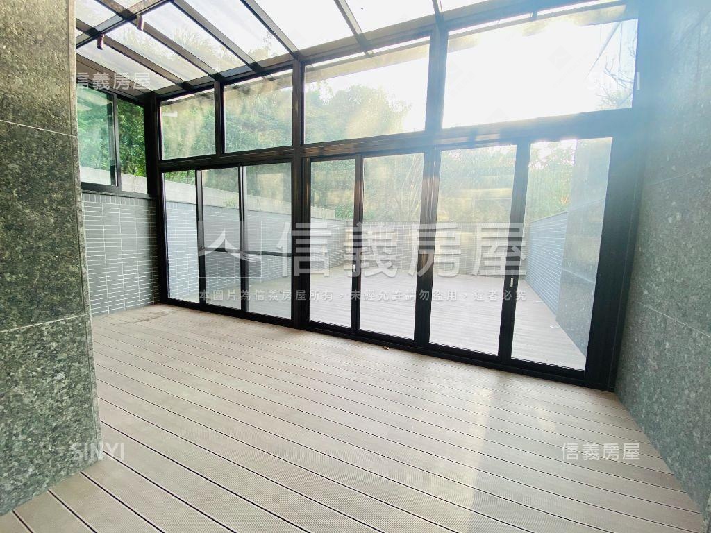 專約稀有大庭院天墅一樓房屋室內格局與周邊環境