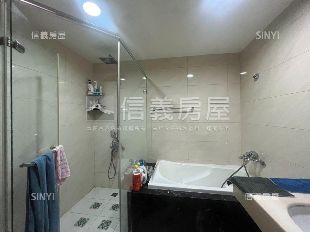 勝麗威登大三房裝潢平車！房屋室內格局與周邊環境