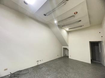 大空間！松竹路吃市金樓店