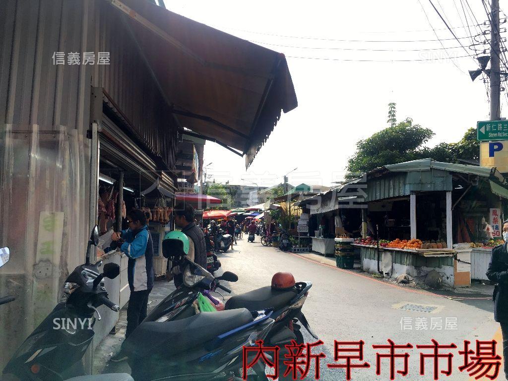 大明路Ｙ字路口顯眼店面房屋室內格局與周邊環境