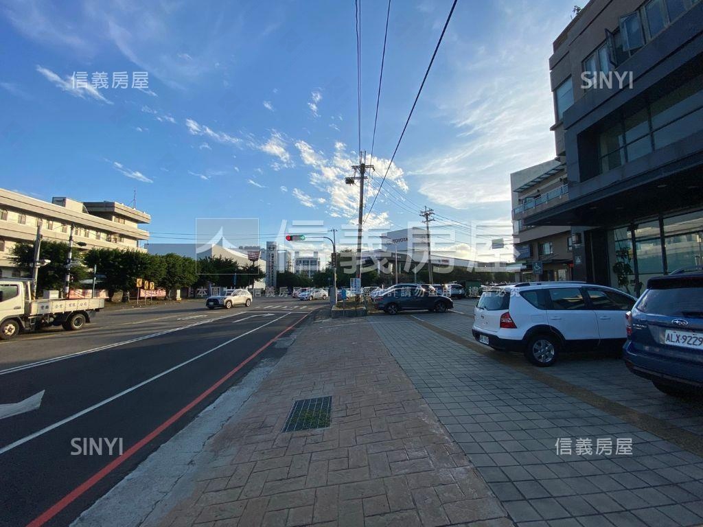 近打通市政路乙工角間店面房屋室內格局與周邊環境