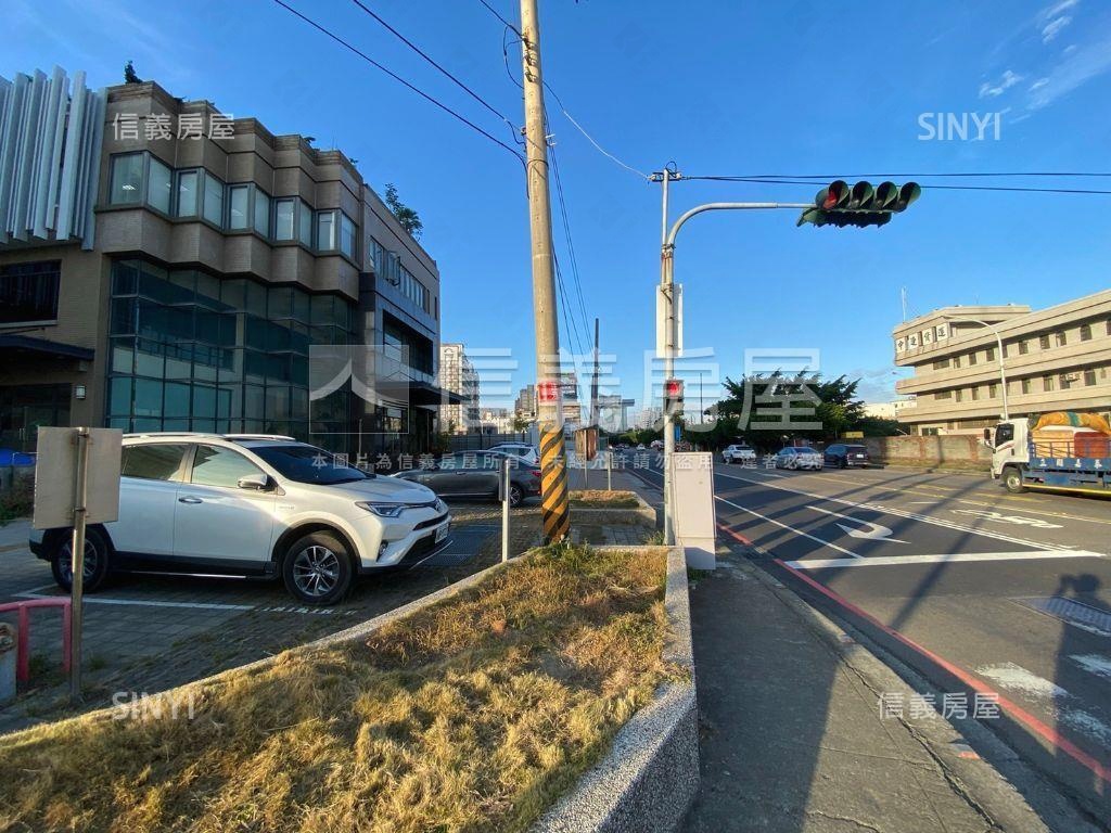 近打通市政路乙工角間店面房屋室內格局與周邊環境