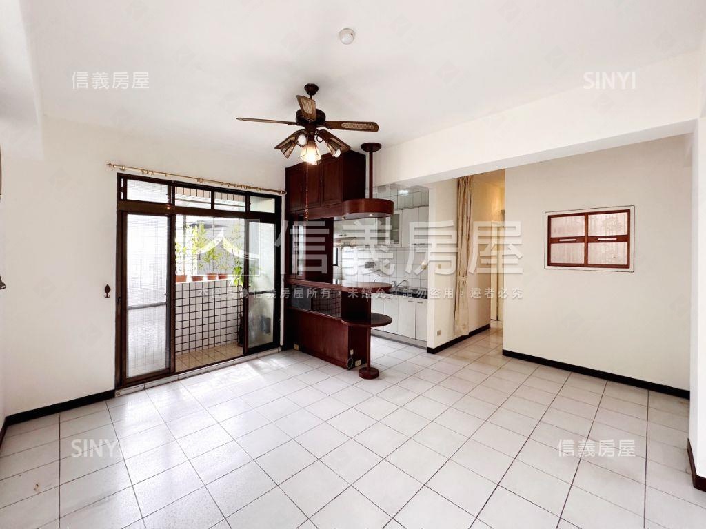 永安華廈３房１室平面車位房屋室內格局與周邊環境