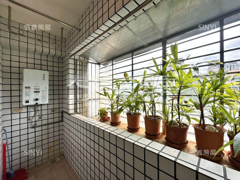 永安華廈３房１室平面車位房屋室內格局與周邊環境