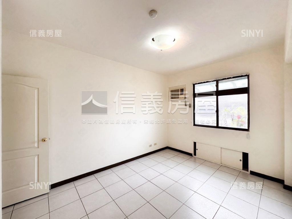 永安華廈３房１室平面車位房屋室內格局與周邊環境