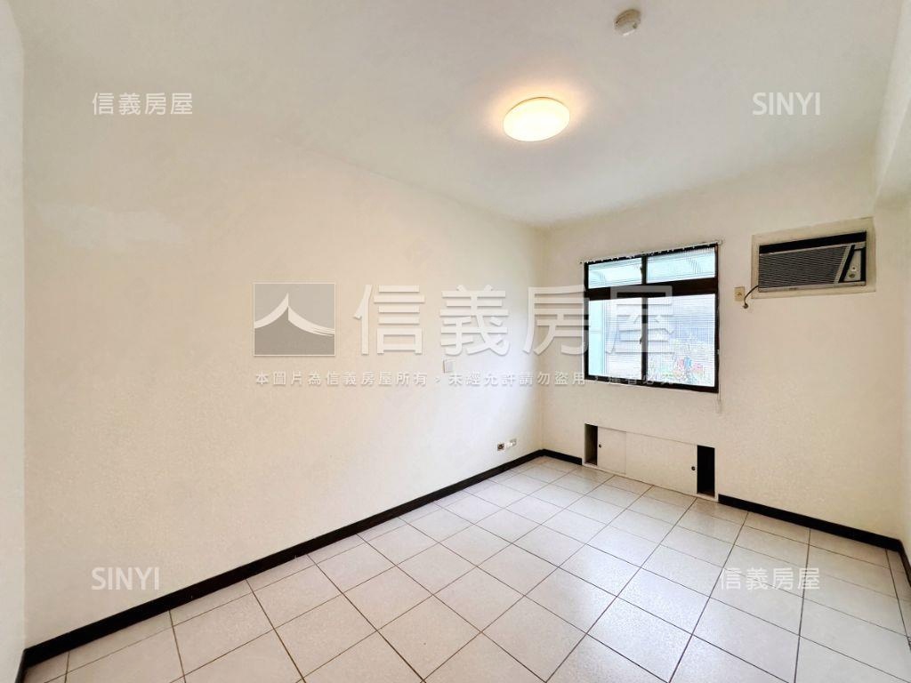 永安華廈３房１室平面車位房屋室內格局與周邊環境