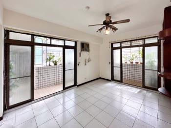 永安華廈３房１室平面車位