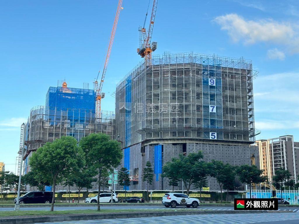 鉑悦Ｃ３－２８Ｆ房屋室內格局與周邊環境